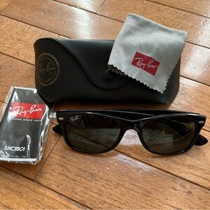 Ray-Ban Black Sunglasses with Case